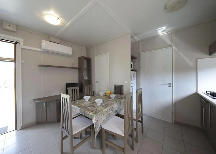 2 5 Pers - Terrasse - Api-1-52-1863